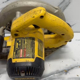 Sierra Circular DeWalt DW368 – Usada