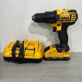 Taladro inalámbrico Dewalt con cargador y batería