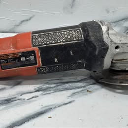 Mini Esmeril Black+Decker – Usado