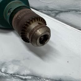 Taladro Makita HP1640 – Usado