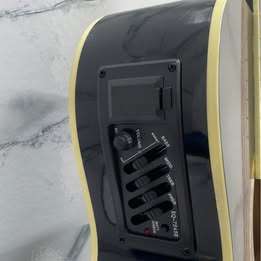 Guitarra Electroacústica FEMMTO – Usada
