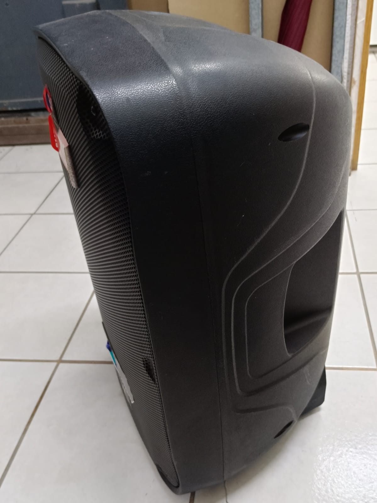Bocina recargable EVL jpr091ae, usado