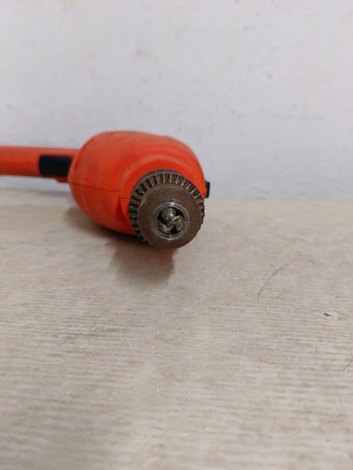 Taladro BLACK & DECKER tb555-b3, usado