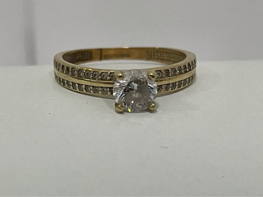 Anillo con piedra oro 10k/2gr
