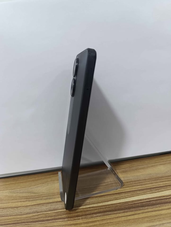 Celular oppo a78 256 GB 8 ram liberado USADO