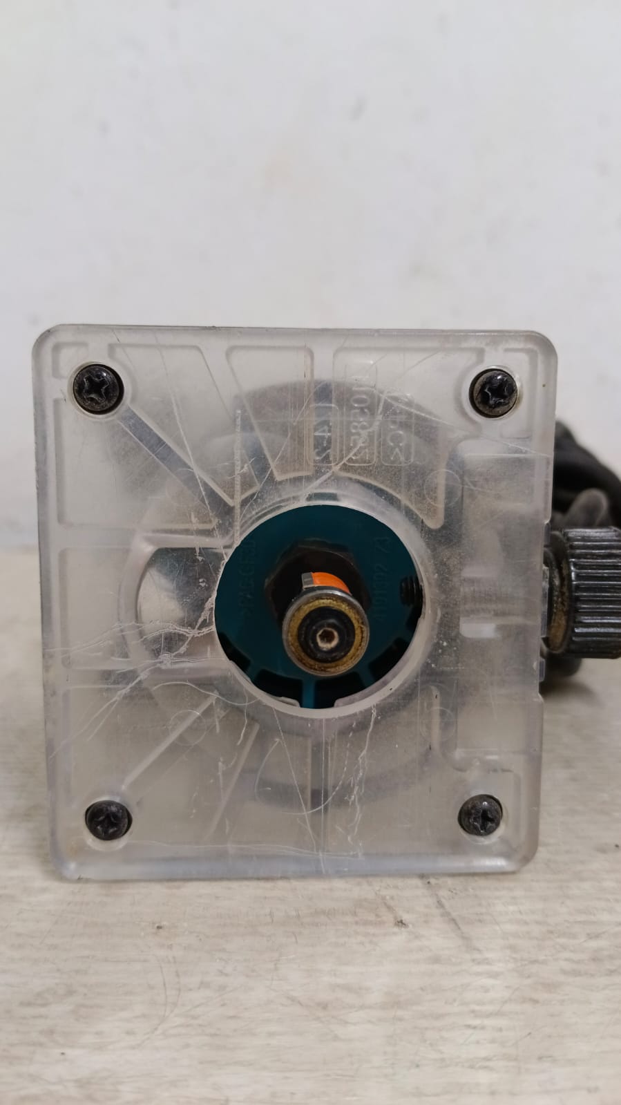 RUTER MAKITA MODELO 3690