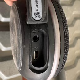JBL Clip 3 Usado