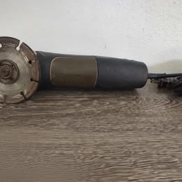 GRILLO SKIL CON DISCO 700W
