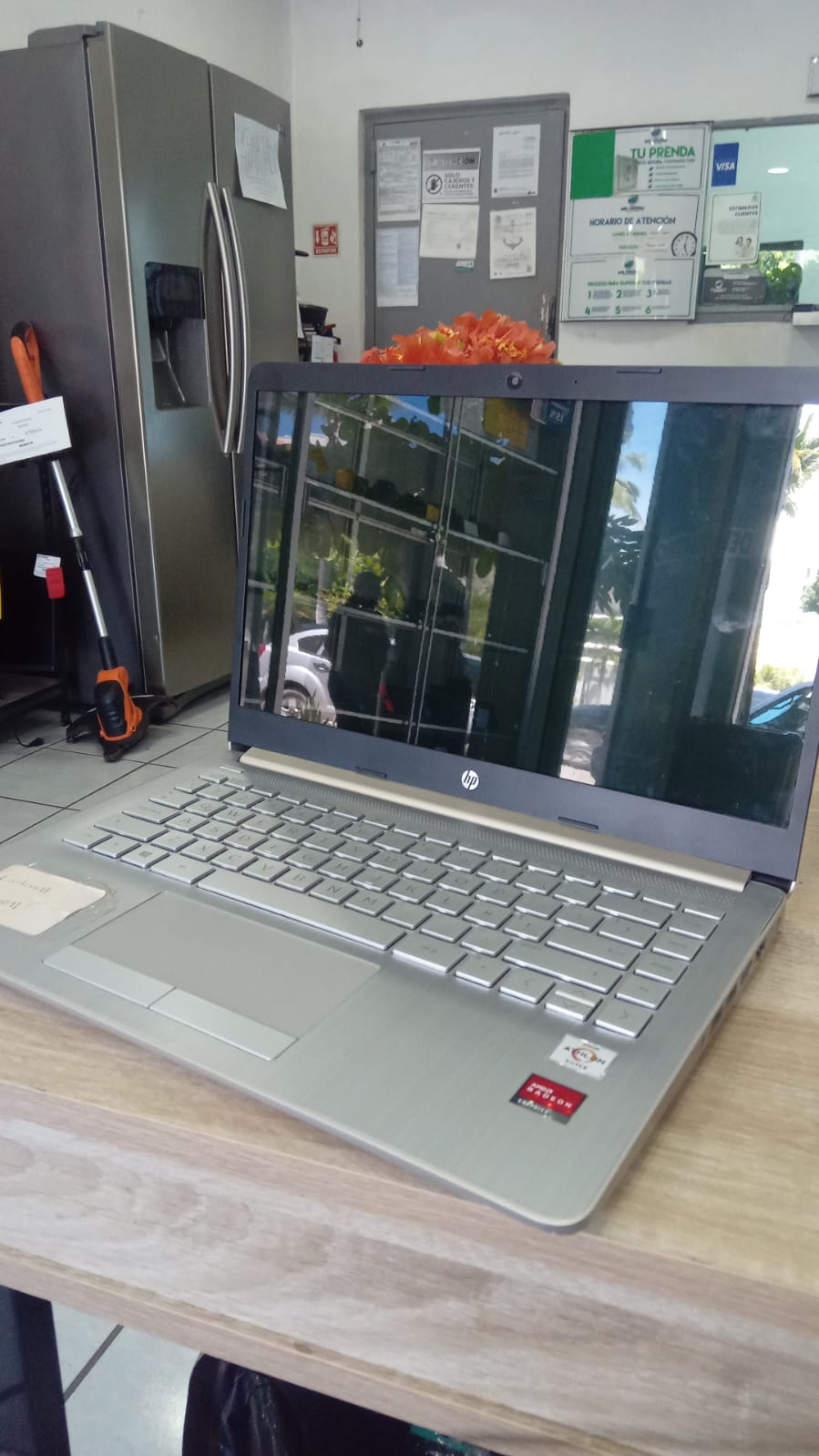 💻 LAPTOP HP 64 GB 4 RAM - USADO