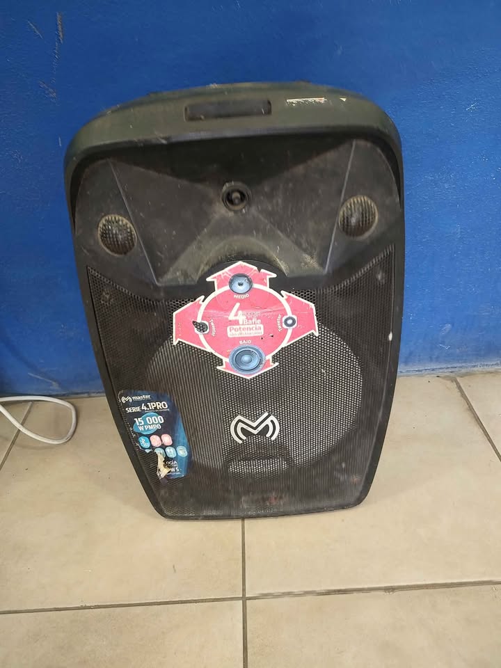 Bocina Master One