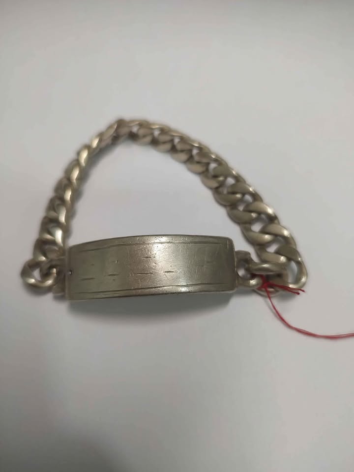 Esclava plata de Caballero