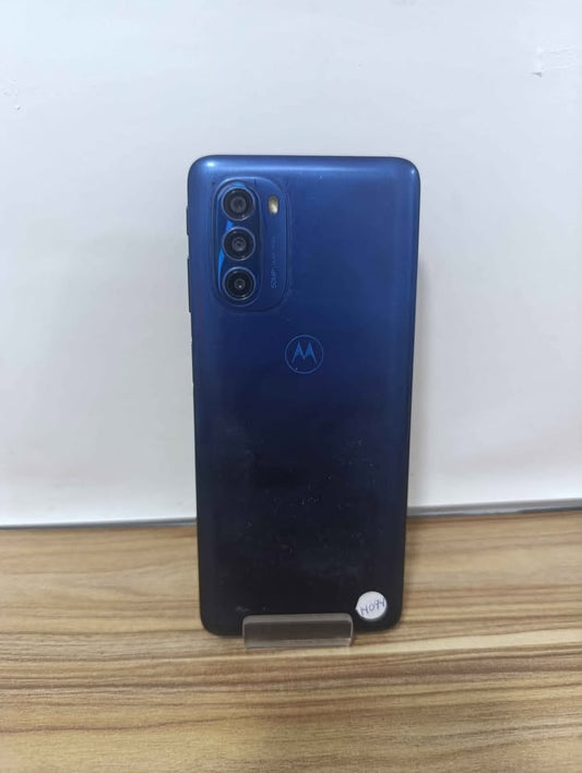 Celular moto g51 128 GB 4 Ram liberado USADO