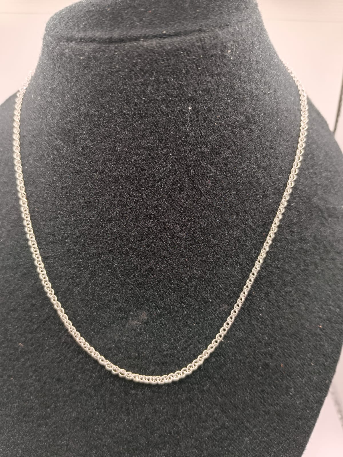 Collar eslabon triple PLATA 925 peso 3.6gr 43cm, usado