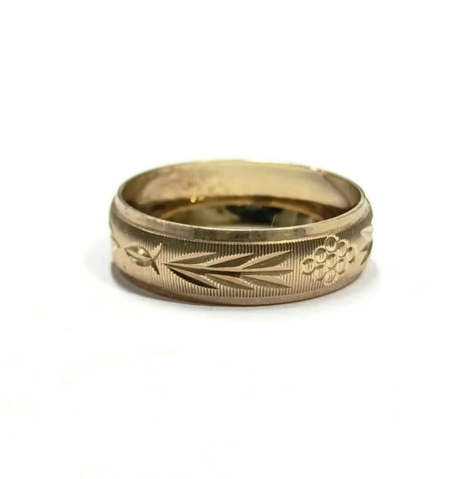 Argolla matrimonial de oro 10k pesa 1.8gr #8.5 usado