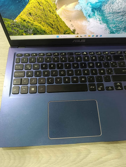 Laptop Asus Core I3 1 TN SSD 8 Ram Usada