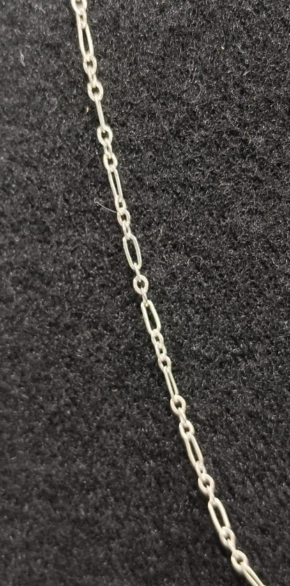 Cadena delgada PLATA 925 peso 1.6gr, usado