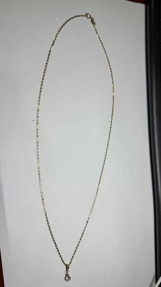 Cadena de oro con dije 10k