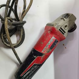 Grillo esmeril Milwaukee