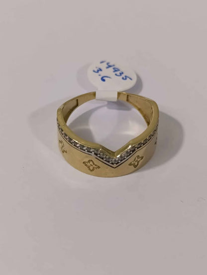 Anillo con detalles de piedra de oro 14k 3.6gr #7 usado