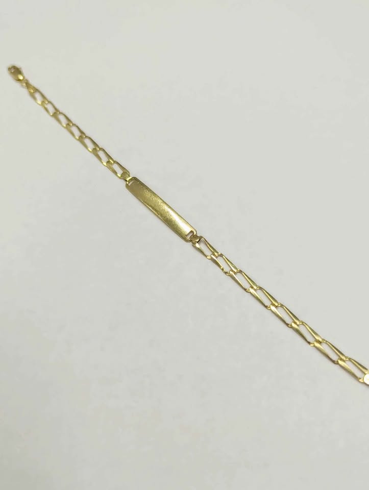 Oro Esclava Niño 10K Peso 3.9 Gramos