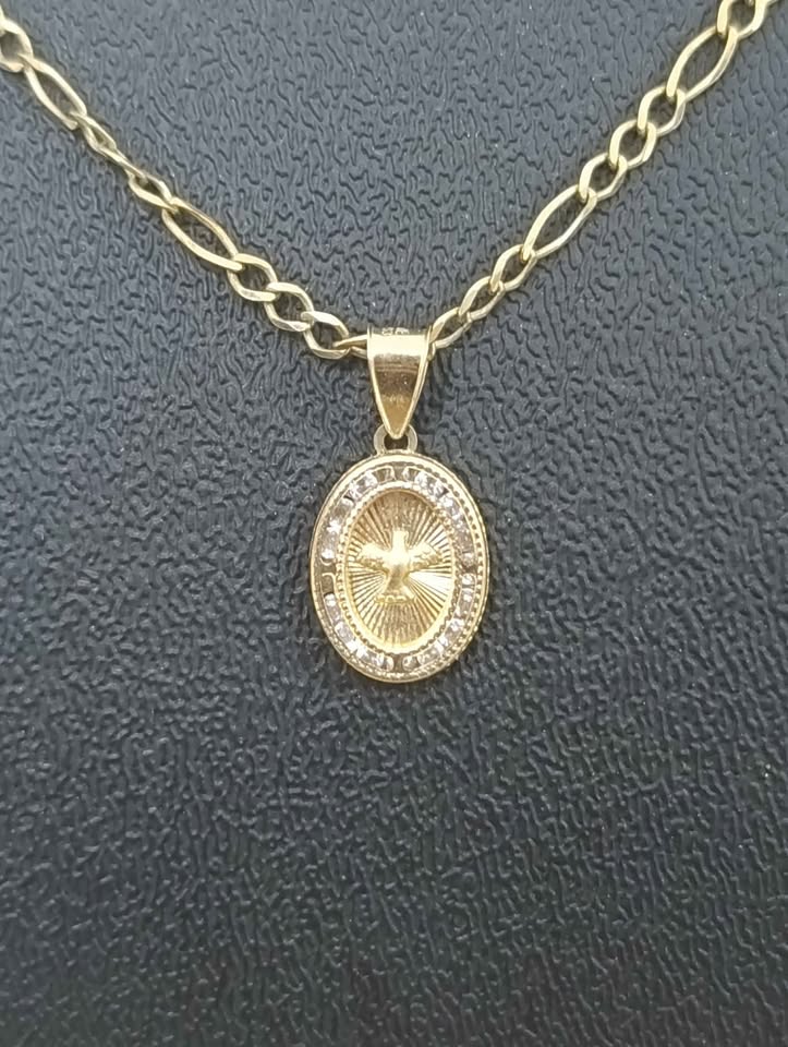 Oro Cadena y dije Espíritu Santo 10K Peso 4.30 Gramos