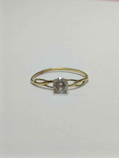 Oro Anillo Dama 10K Peso .80 Gramos usado