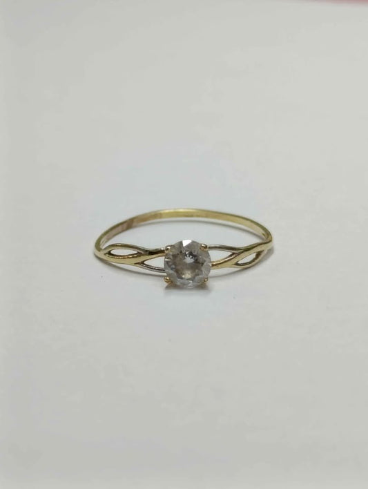 Oro Anillo Dama 10K Peso .80 Gramos usado