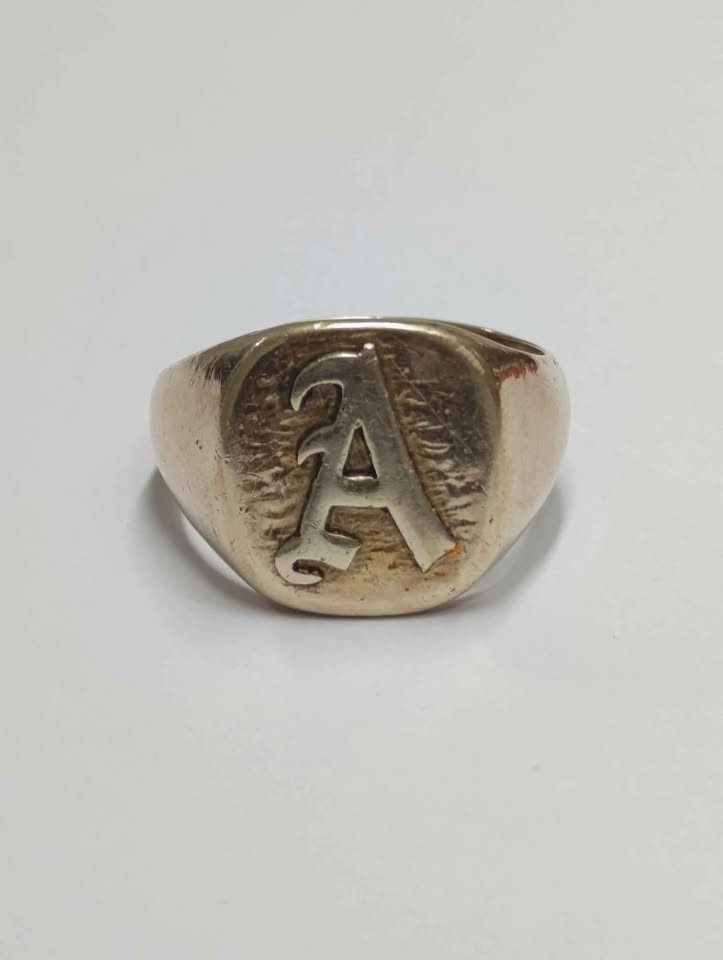 Oro Anillo Dama 10K Peso 14.2 Gramos