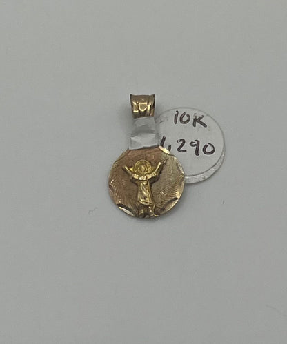 Dije religioso pesa 0.8 grms mide 2cm 10k