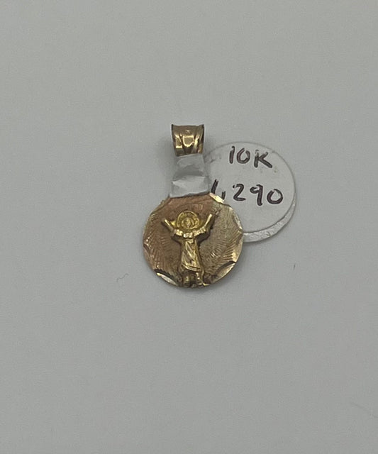 Dije religioso pesa 0.8 grms mide 2cm 10k