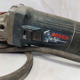 Grillo esmeril. Bosch