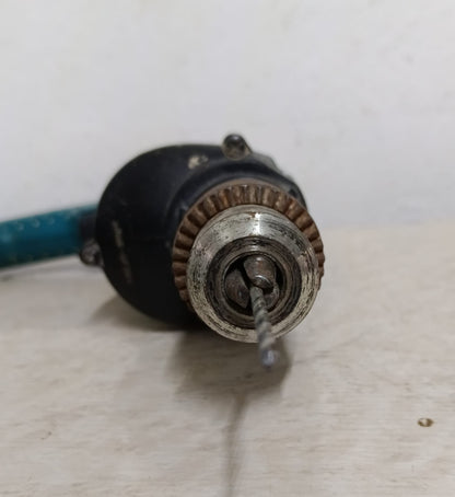 Taladro Makita hp1630, usado