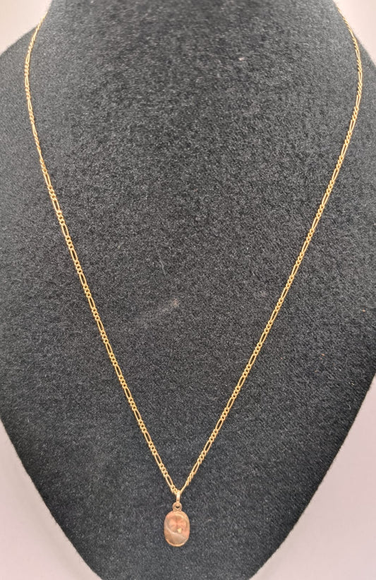 Cadena con dije ORO 10k peso 3.5gr, usado