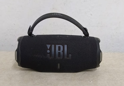 Bocina JBL charge 6, usado