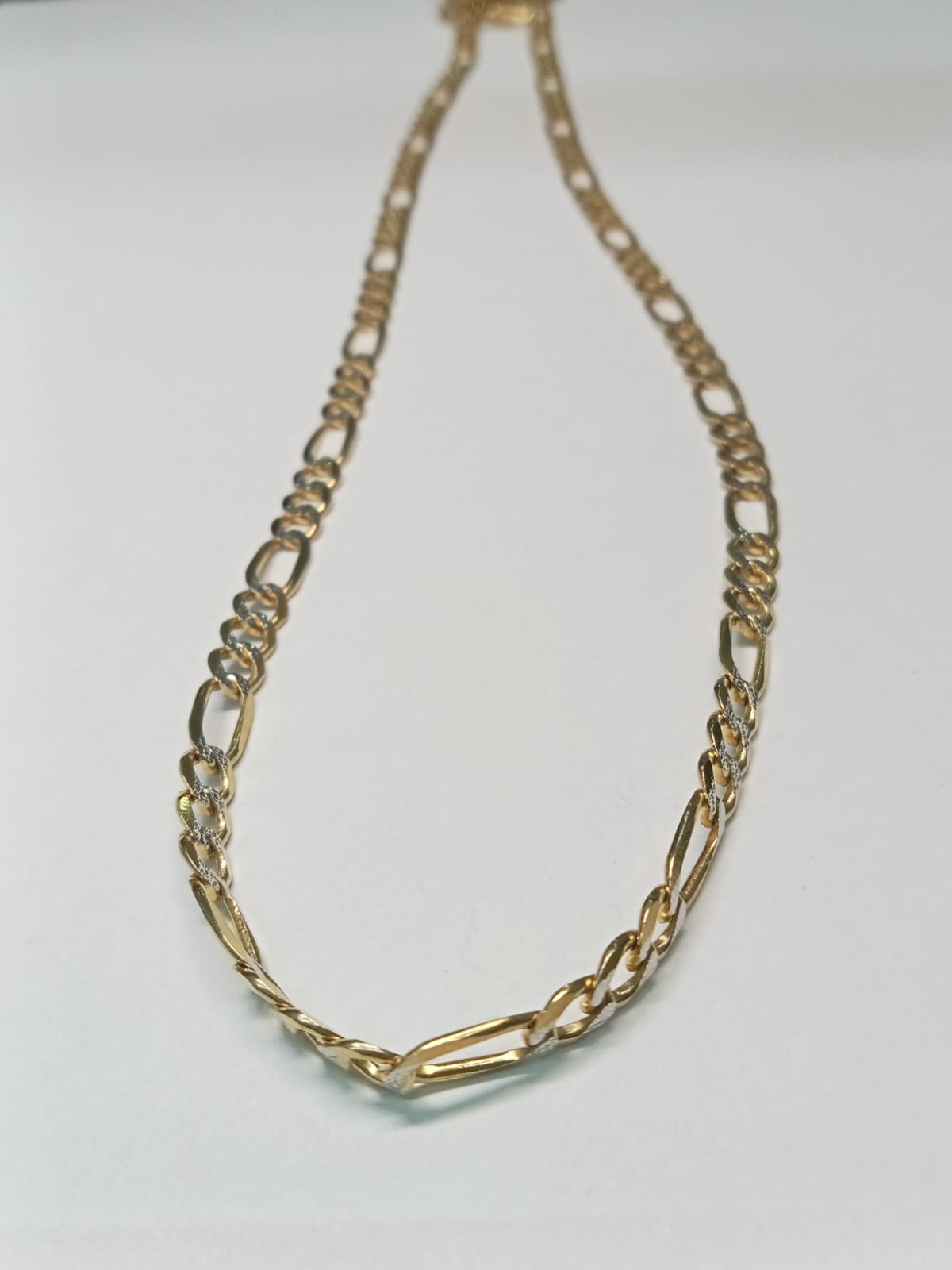 Cadena de Oro 14K Diamantada 30 cm – Brillo Intenso que Enamora