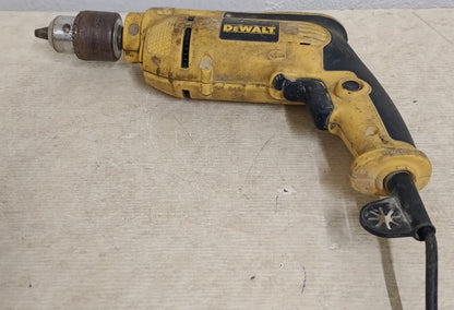 Taladro DEWALT dwd024-b3, usado