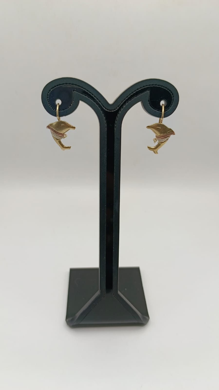 Aretes delfin ORO 10k peso 1.3gr, usado
