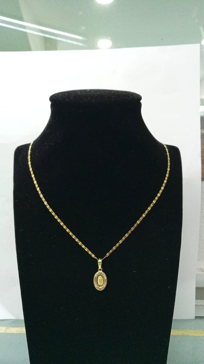 Cadena y dije de oro 10k diseño virgen 2.2 gr 20cm de largo