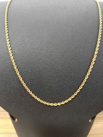 🔗✨ TORSAL ORO 10K ✨🔗 – 2.8g – USADO