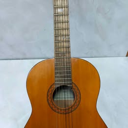 Guitarra  acústica yamaha