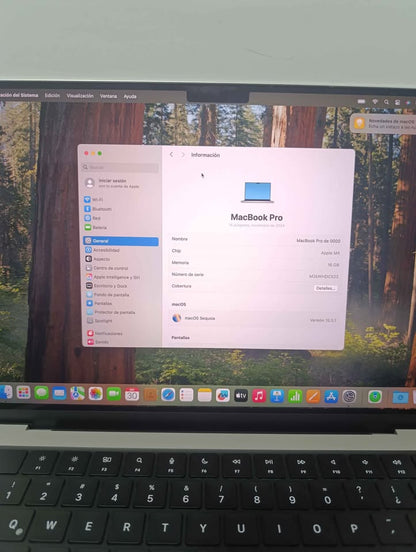 MacBook Pro Chip M4 16 Ram 512 SSD Seminueva