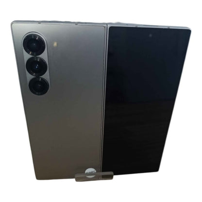 Celular galaxy z fold 6 512gb 12 Ram liberado USADO