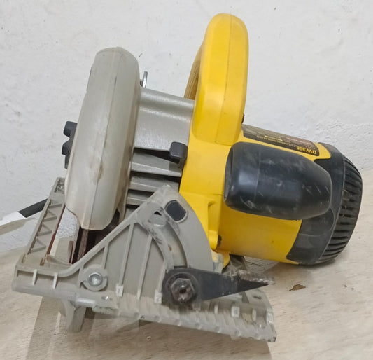 Sierra circular DEWALT dw368