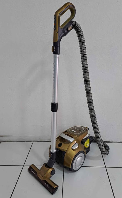 Aspiradora Koblenz Equinox KCCP-1800 🧹✨