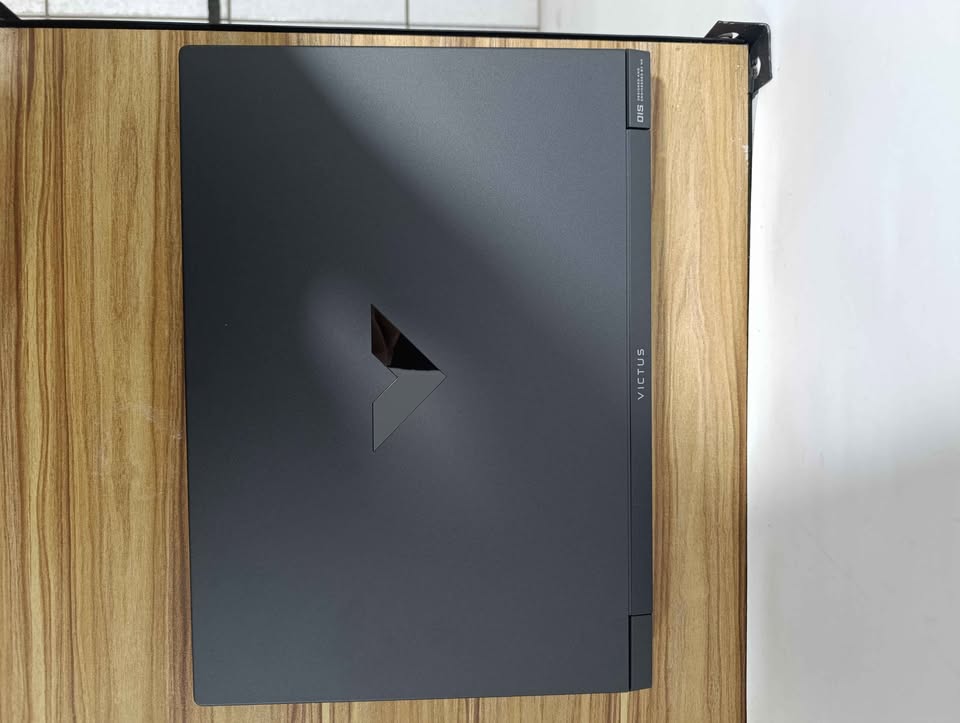 💻 Laptop HP Victus 16 Ram 475 SSD rYZEN 7 (usada)