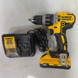 Taladro de pila Dewalt con cargador
