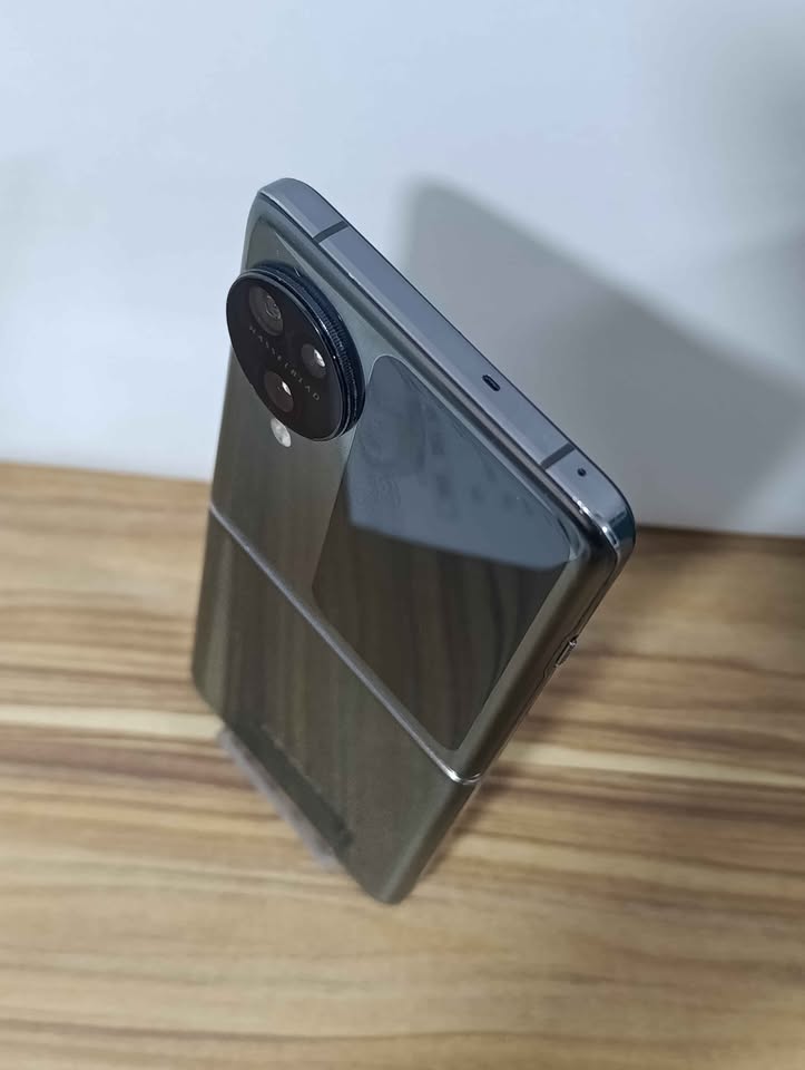Celular Oppo Find N3 Flip 256 GB Bypass y Detalle Pixel en 12 Ram Libre