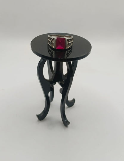 Anillo sintetico rojo PLATA 925 peso 4gr, usado
