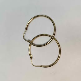 Arracadas lisas oro de 10k p 1.6 gr