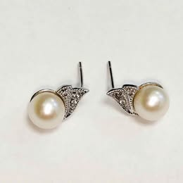 Aretes oro blanco con perla 10k p2gr